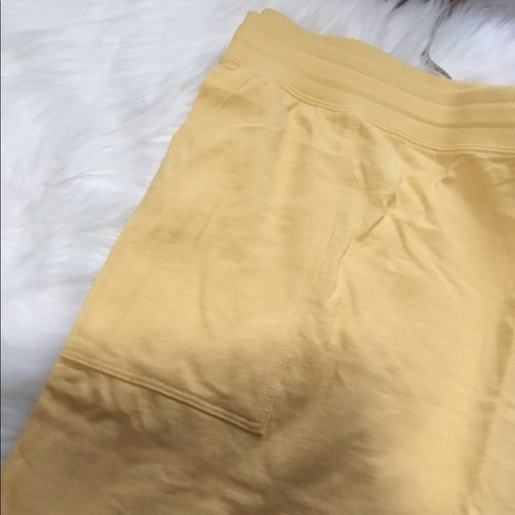Sonoma 5X Cider Yellow Goods for life midrise knit shorts NWT - Picture 4 of 15